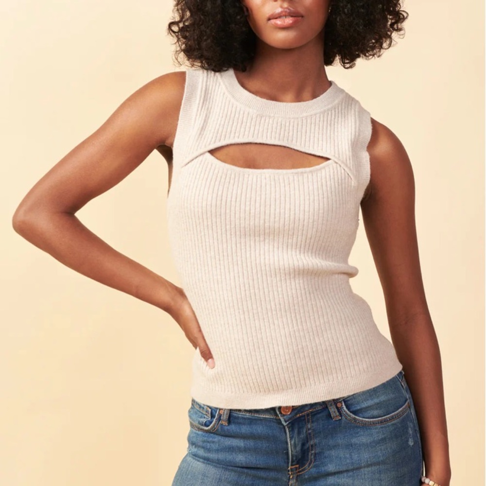 Sleeveless Ribbed Cutout Tank Top - Cream